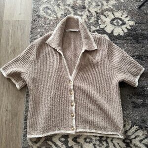 Abercrombie Size M Short Sleeve Button-Up Cardigan